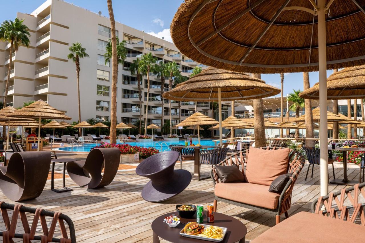 阿丽雅酒店 埃拉特 外观 照片 The pool at the Hilton Sharm El Sheikh